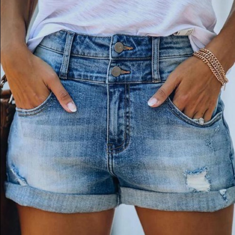 Medium denim shorts